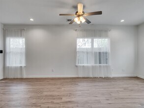 3536 Rebecca St in Houston, TX - Building Photo - Building Photo