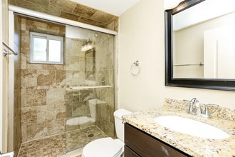 46 Pamela Dr in Bensenville, IL - Building Photo - Building Photo