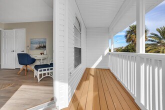 2104 First St in Neptune Beach, FL - Building Photo - Building Photo