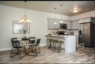 14484 S Ronan Ln in Herriman, UT - Building Photo - Building Photo