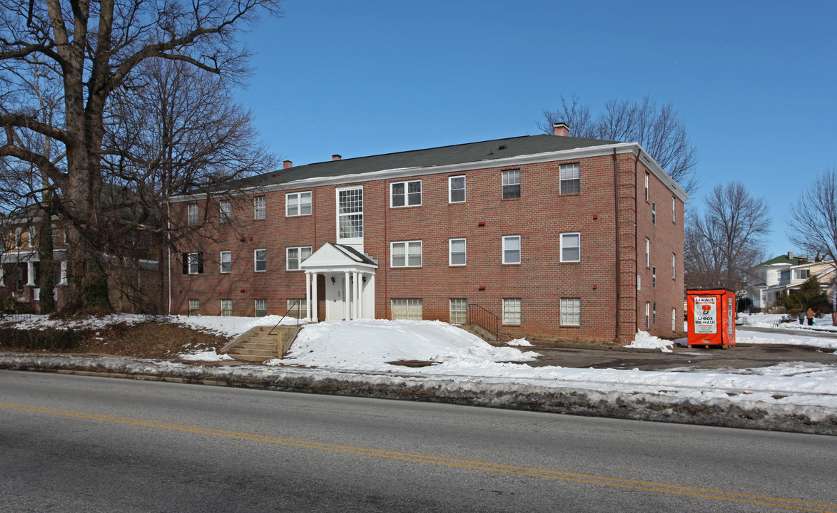 Berwyn Manor Apartments in Baltimore, MD - Building Photo