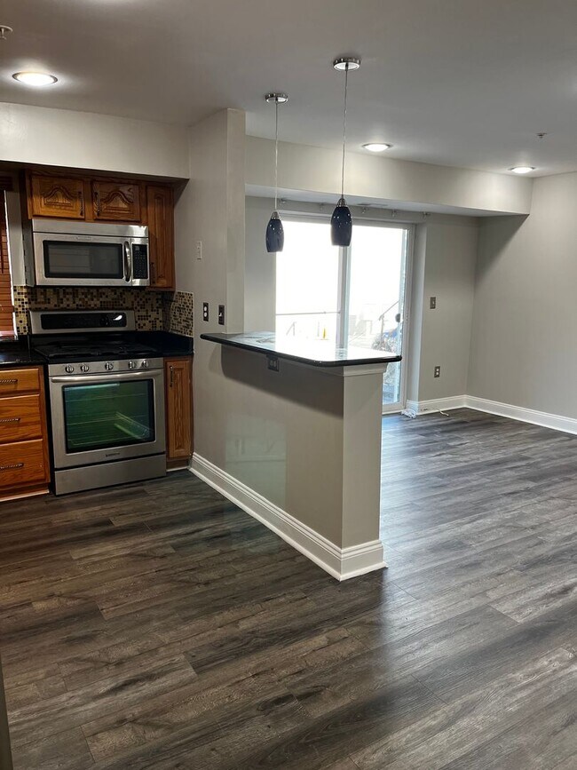2215 Hunter Pl SE in Washington, DC - Building Photo - Building Photo