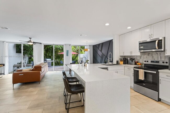 property at 11389 NW 87th Ave