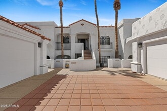 6138 N 28th St in Phoenix, AZ - Foto de edificio - Building Photo
