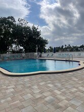1455 N Treasure Dr, Unit 7D in North Bay Village, FL - Building Photo - Building Photo