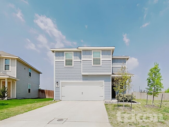 4327 Spirit Star Dr in Converse, TX - Foto de edificio - Building Photo