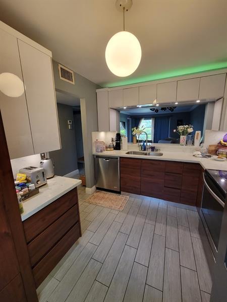 22100 Palms Way in Boca Raton, FL - Building Photo - Building Photo