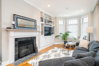 233 Monroe St in Hoboken, NJ - Building Photo - Building Photo