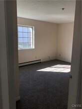 5781 Stone Gate Heights in Jamesville, NY - Building Photo - Building Photo