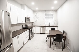10708-10785 85 Ave in Edmonton, AB - Building Photo - Building Photo