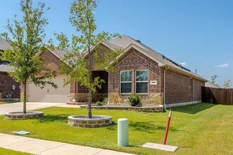 406 Saddle Club Way in Princeton, TX - Building Photo - Building Photo