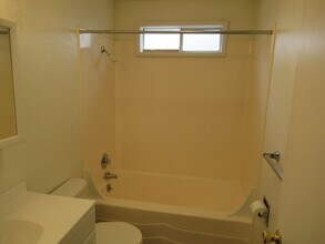 1119 Waller St SE in Salem, OR - Building Photo - Building Photo