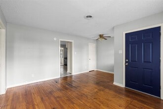 7450 Lakewood Dr in Houston, TX - Building Photo - Building Photo