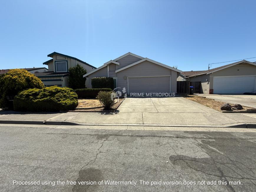 1276 Vining Dr in San Leandro, CA - Building Photo