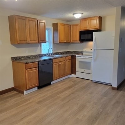48 Juniper Rd, Unit 48 in North Attleboro, MA - Foto de edificio - Building Photo
