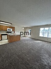 1306 Arthur Ave in Charleston, IL - Building Photo - Building Photo