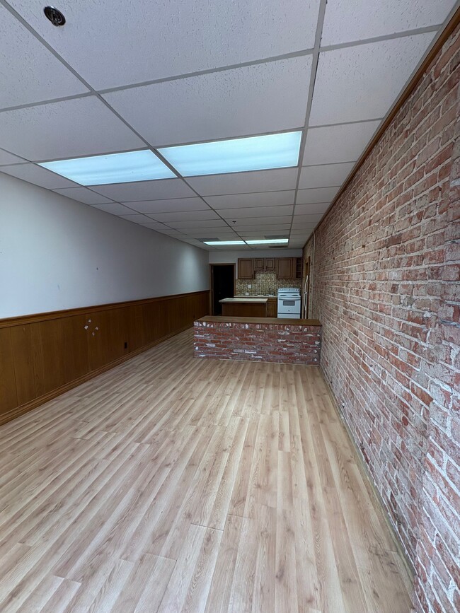 property at 218 W Central Ave