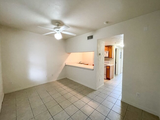 property at 1220 SW 1st Ave