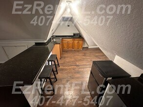 2326 Wellington Blvd in Winter Park, FL - Building Photo - Building Photo