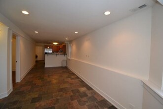 3023 N Oakley Ave in Chicago, IL - Building Photo - Building Photo
