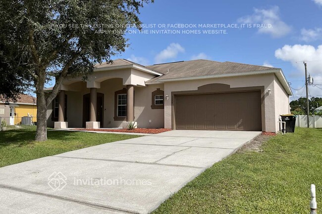 1284 Rayfield St SE in Palm Bay, FL - Building Photo - Building Photo