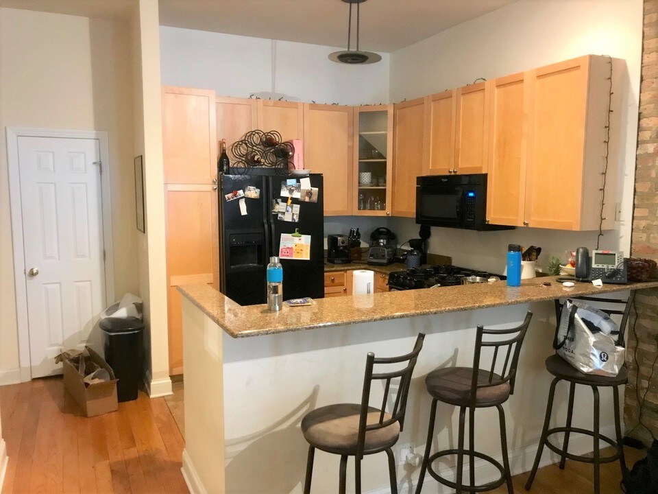1418 N Mohawk St-Unit -1418-1N in Chicago, IL - Building Photo