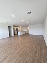 9731 Atwood Lake Dr in Baytown, TX - Building Photo - Building Photo