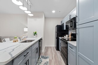 Altamont Apartments in Hazleton, PA - Foto de edificio - Building Photo