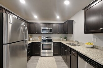 202 SW Rose St in Blue Springs, MO - Building Photo - Building Photo