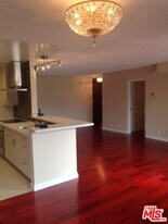 8738 Delgany Ave, Unit 308 in Playa Del Rey, CA - Building Photo