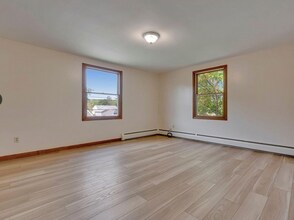 24 Riverview St in Sanford, ME - Building Photo - Building Photo