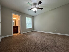 121 Nature Way in Statesboro, GA - Building Photo - Building Photo