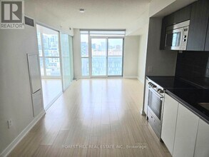 85-1685 Queens Wharf Rd in Toronto, ON - Building Photo - Building Photo