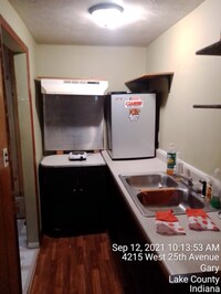 4221 W 25th Ave, Unit rear unit 2 photo'