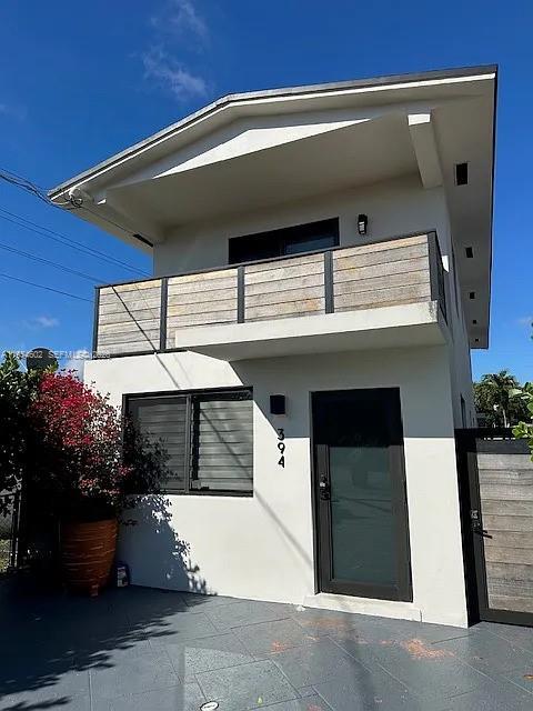 394 Tamiami Canal Rd in Miami, FL - Building Photo - Building Photo