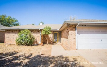 5716 87th St in Lubbock, TX - Foto de edificio - Building Photo