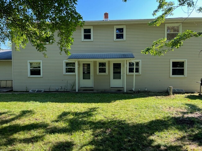 4123 Marr Rd in Pulaski, PA - Building Photo - Building Photo