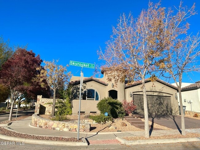 7349 Skyrocket Dr in El Paso, TX - Building Photo - Building Photo