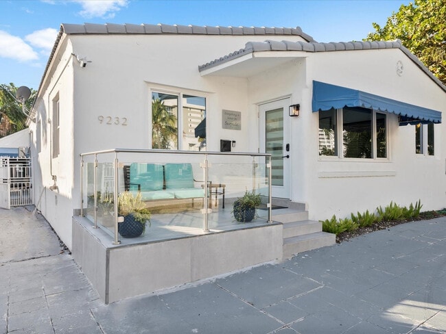 9232 Harding Ave in Surfside, FL - Building Photo - Building Photo