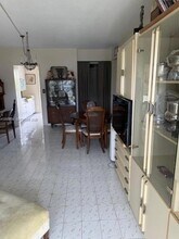 450 Golden Isles Dr, Unit 2G in Hallandale Beach, FL - Building Photo - Building Photo