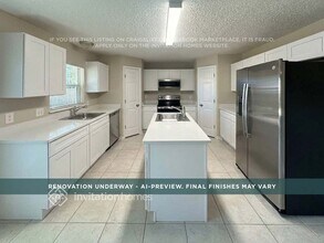 3165 Hoover Dr in Deltona, FL - Foto de edificio - Building Photo