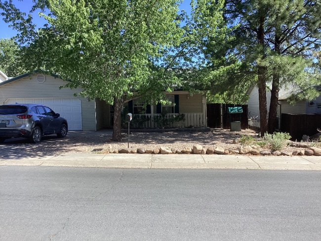 property at 1800 W Oliver