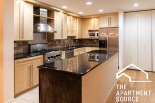 1810 N Fremont St, Unit 1312 in Chicago, IL - Building Photo