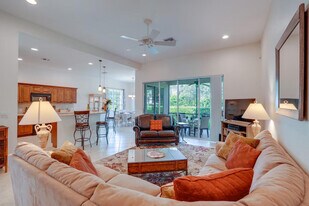5557 Whispering Willow Way in Ft. Myers, FL - Building Photo