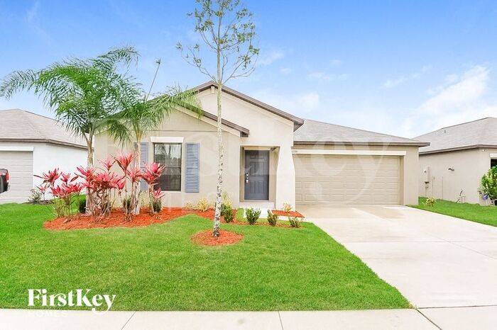 10104 Rose Petal Pl in Riverview, FL - Building Photo