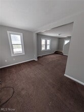 19450 McCracken Rd in Maple Heights, OH - Building Photo - Building Photo