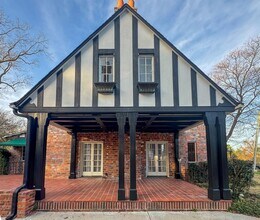 111 Hale St in Fayetteville, NC - Building Photo - Building Photo