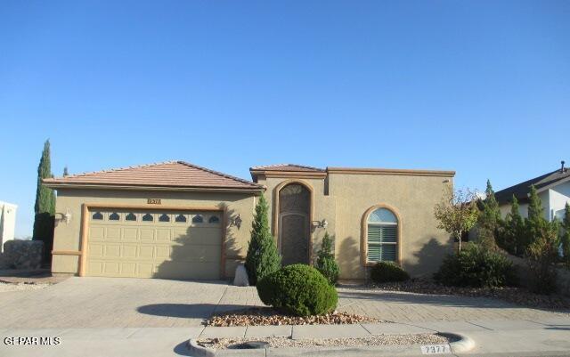 7377 Black Mesa Dr in El Paso, TX - Building Photo