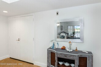 2090 N Atlantic Ave in Cocoa Beach, FL - Building Photo - Building Photo