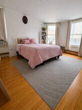 1802 Massachusetts Ave, Unit 12 in Cambridge, MA - Building Photo - Building Photo